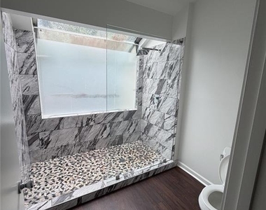 3253 Tennington Place - Photo Thumbnail 8