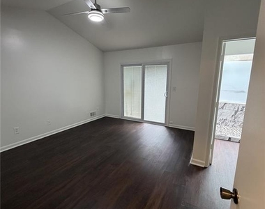 3253 Tennington Place - Photo Thumbnail 7