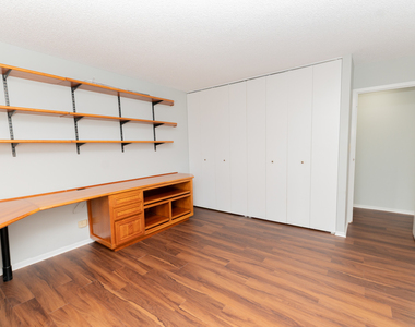 70 W Huron Street - Photo Thumbnail 20