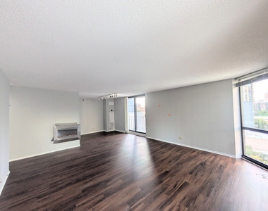 70 W Huron Street - Photo Thumbnail 15