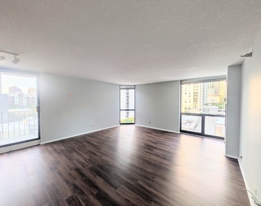 70 W Huron Street - Photo Thumbnail 14