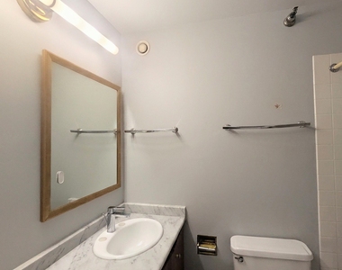 70 W Huron Street - Photo Thumbnail 26