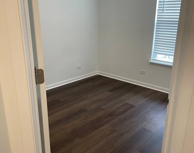 535 Wolverine Drive - Photo Thumbnail 13