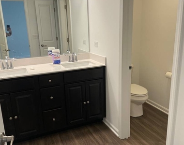 535 Wolverine Drive - Photo Thumbnail 12