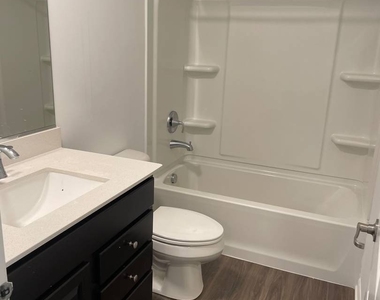 535 Wolverine Drive - Photo Thumbnail 15