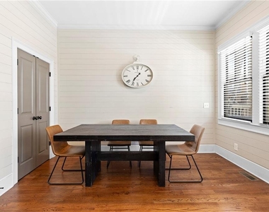 81 College Street - Photo Thumbnail 10