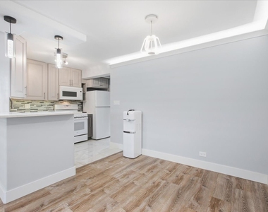 4544 N River Road - Photo Thumbnail 4