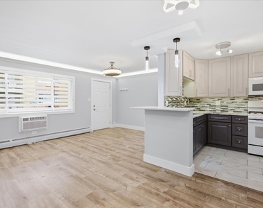 4544 N River Road - Photo Thumbnail 1