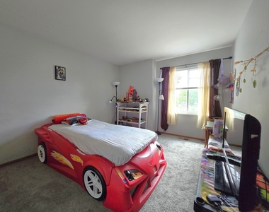 504 Cartwright Trail - Photo Thumbnail 14