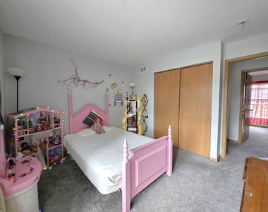504 Cartwright Trail - Photo Thumbnail 17
