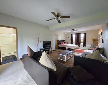 504 Cartwright Trail - Photo Thumbnail 20