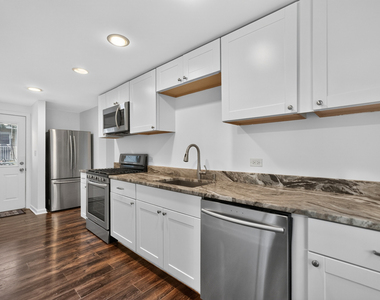 1337 Henry Street - Photo Thumbnail 13