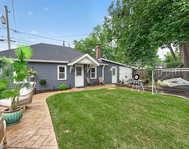 1337 Henry Street - Photo Thumbnail 1