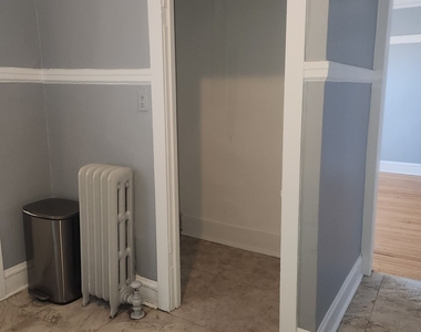 3042 W Leland Avenue - Photo Thumbnail 10