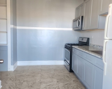 3042 W Leland Avenue - Photo Thumbnail 13