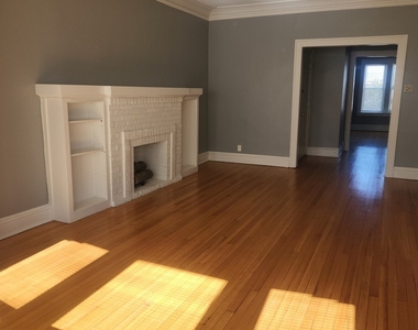 3042 W Leland Avenue - Photo Thumbnail 6