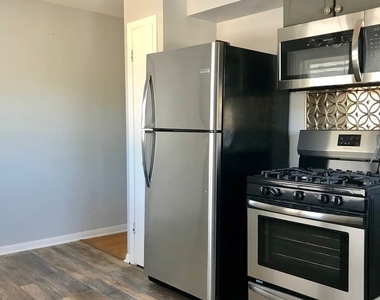 5916 W Fullerton Avenue - Photo Thumbnail 4