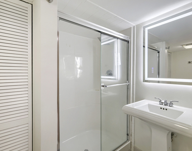 1325 E Lake Avenue - Photo Thumbnail 31