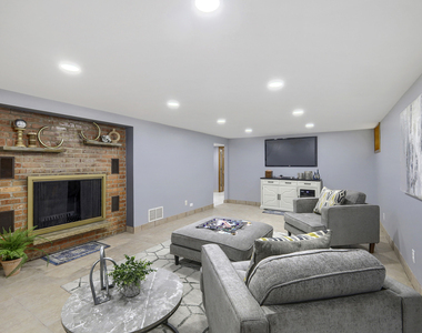 1325 E Lake Avenue - Photo Thumbnail 30