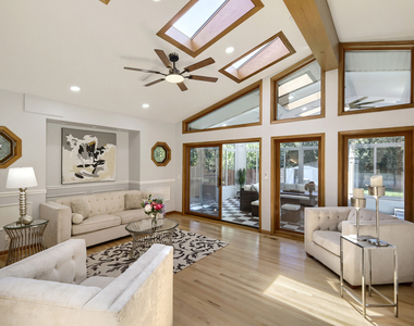 1325 E Lake Avenue - Photo Thumbnail 7