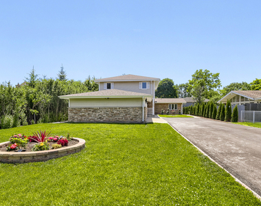 1325 E Lake Avenue - Photo Thumbnail 1