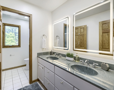 1325 E Lake Avenue - Photo Thumbnail 25
