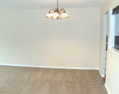 125 Acacia Circle - Photo Thumbnail 5