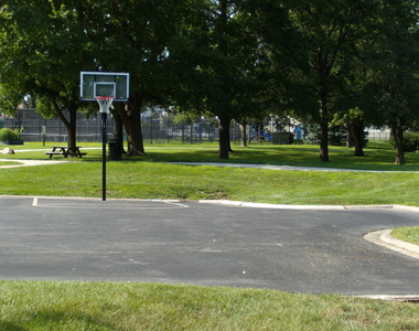 125 Acacia Circle - Photo Thumbnail 13