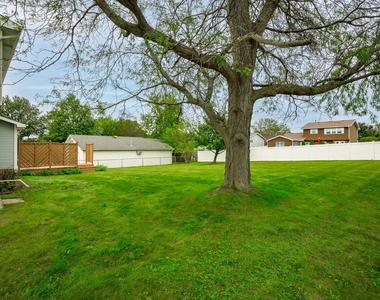 19665 S Arran Drive - Photo Thumbnail 19
