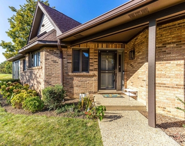 1688 Pebble Beach Drive - Photo Thumbnail 5