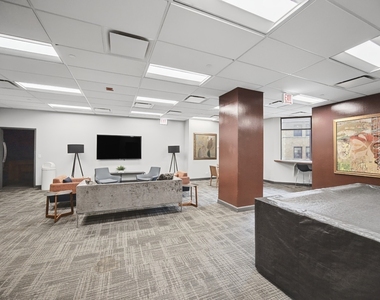 3660 N Lake Shore Drive - Photo Thumbnail 14