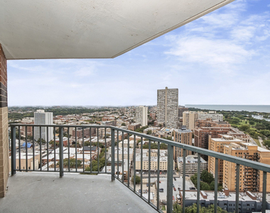 3660 N Lake Shore Drive - Photo Thumbnail 11