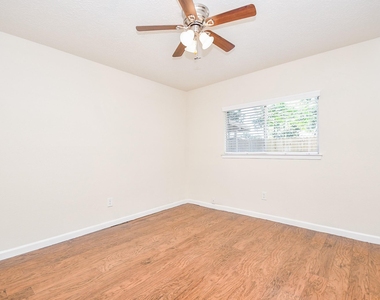 19739 Redroot Drive - Photo Thumbnail 33