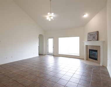 11409 Morning Brook Drive - Photo Thumbnail 12