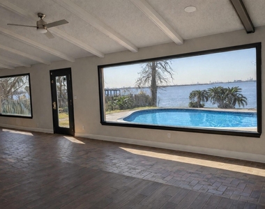 5315 Bayway Drive - Photo Thumbnail 19
