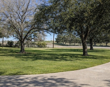 5315 Bayway Drive - Photo Thumbnail 39