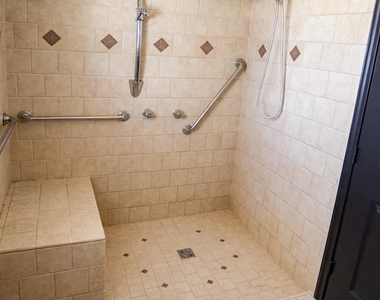 5315 Bayway Drive - Photo Thumbnail 25