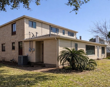 5315 Bayway Drive - Photo Thumbnail 44