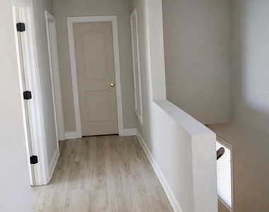 5315 Bayway Drive - Photo Thumbnail 30