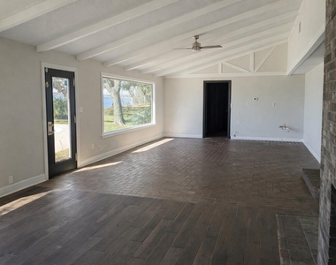 5315 Bayway Drive - Photo Thumbnail 18