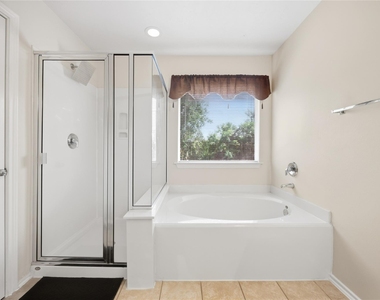 2943 Hackamore Hollow Lane - Photo Thumbnail 13