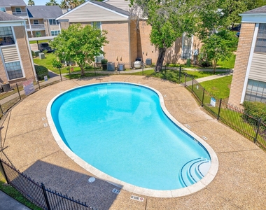 2750 Holly Hall Street - Photo Thumbnail 21