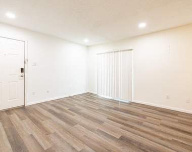 2750 Holly Hall Street - Photo Thumbnail 12
