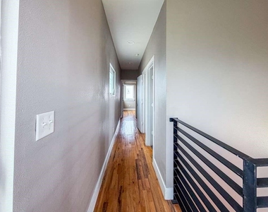 1416 Dumble Street - Photo Thumbnail 8