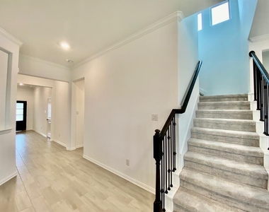 8710 Morning Glow Drive - Photo Thumbnail 5