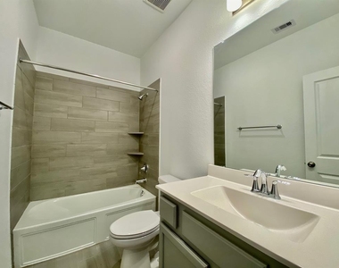 8710 Morning Glow Drive - Photo Thumbnail 14