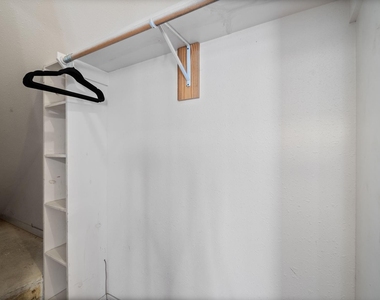 11400 Highcrest Drive - Photo Thumbnail 12