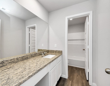 14026 Chinook Drive - Photo Thumbnail 25
