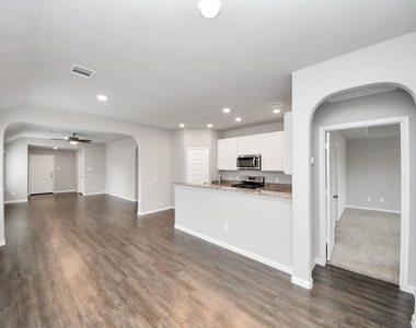 14026 Chinook Drive - Photo Thumbnail 9