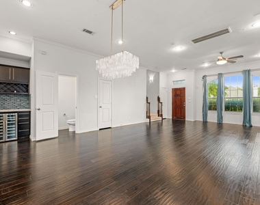 2743 Misty Heath Lane - Photo Thumbnail 6